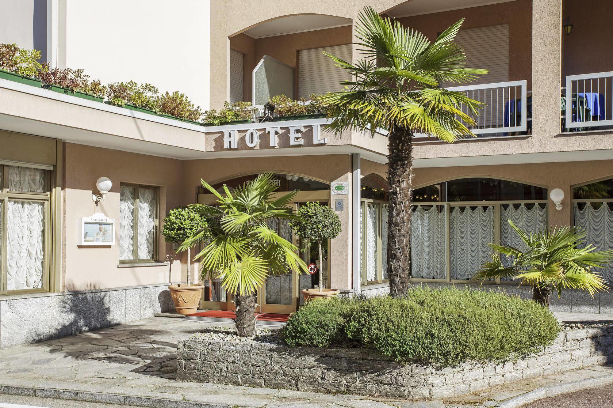 Tre Laghi Hotel Nebbiuno 外观 照片