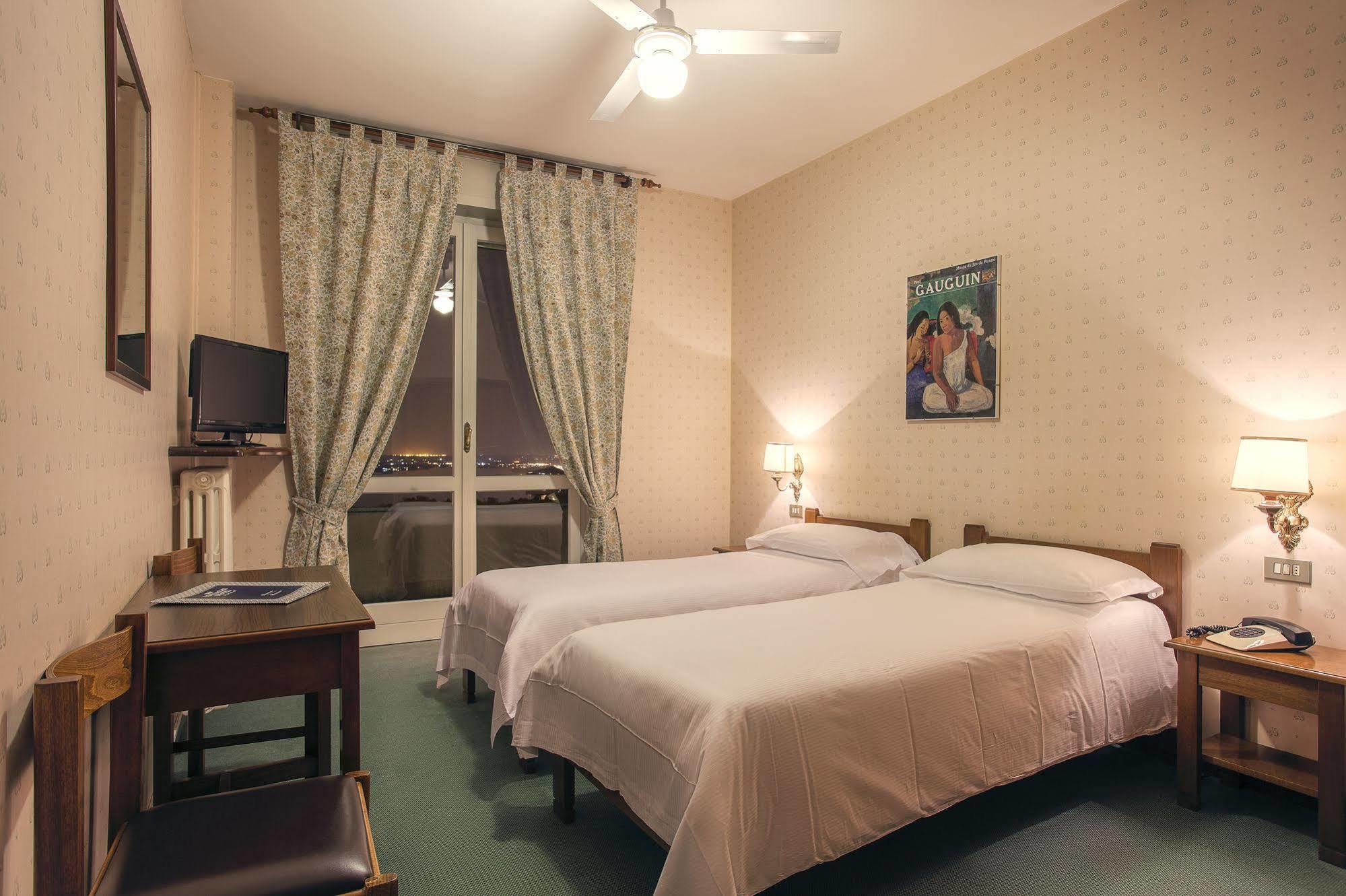 Tre Laghi Hotel Nebbiuno 外观 照片