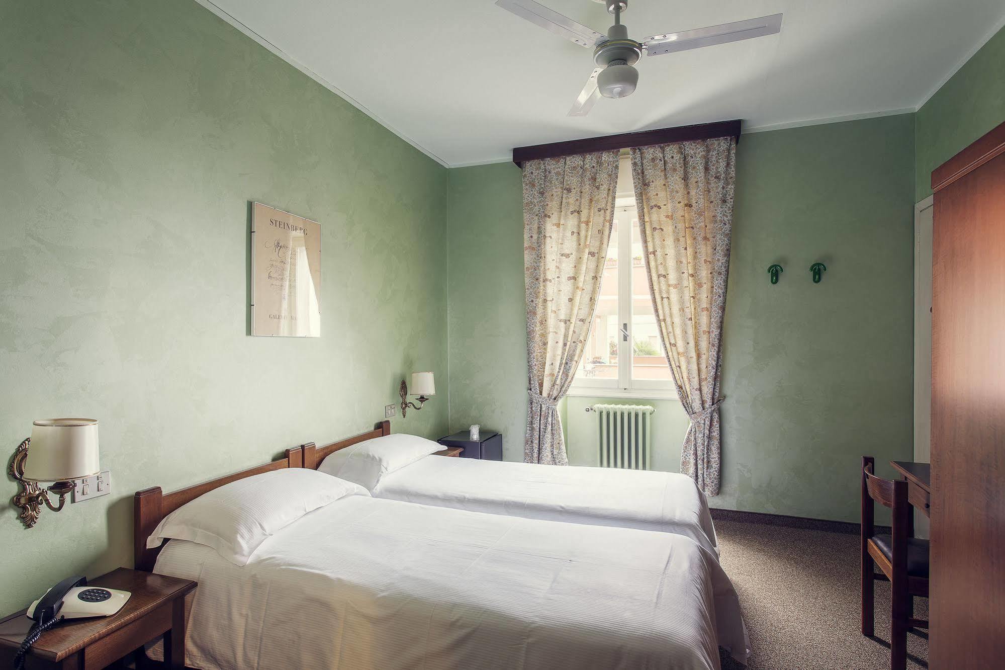 Tre Laghi Hotel Nebbiuno 外观 照片