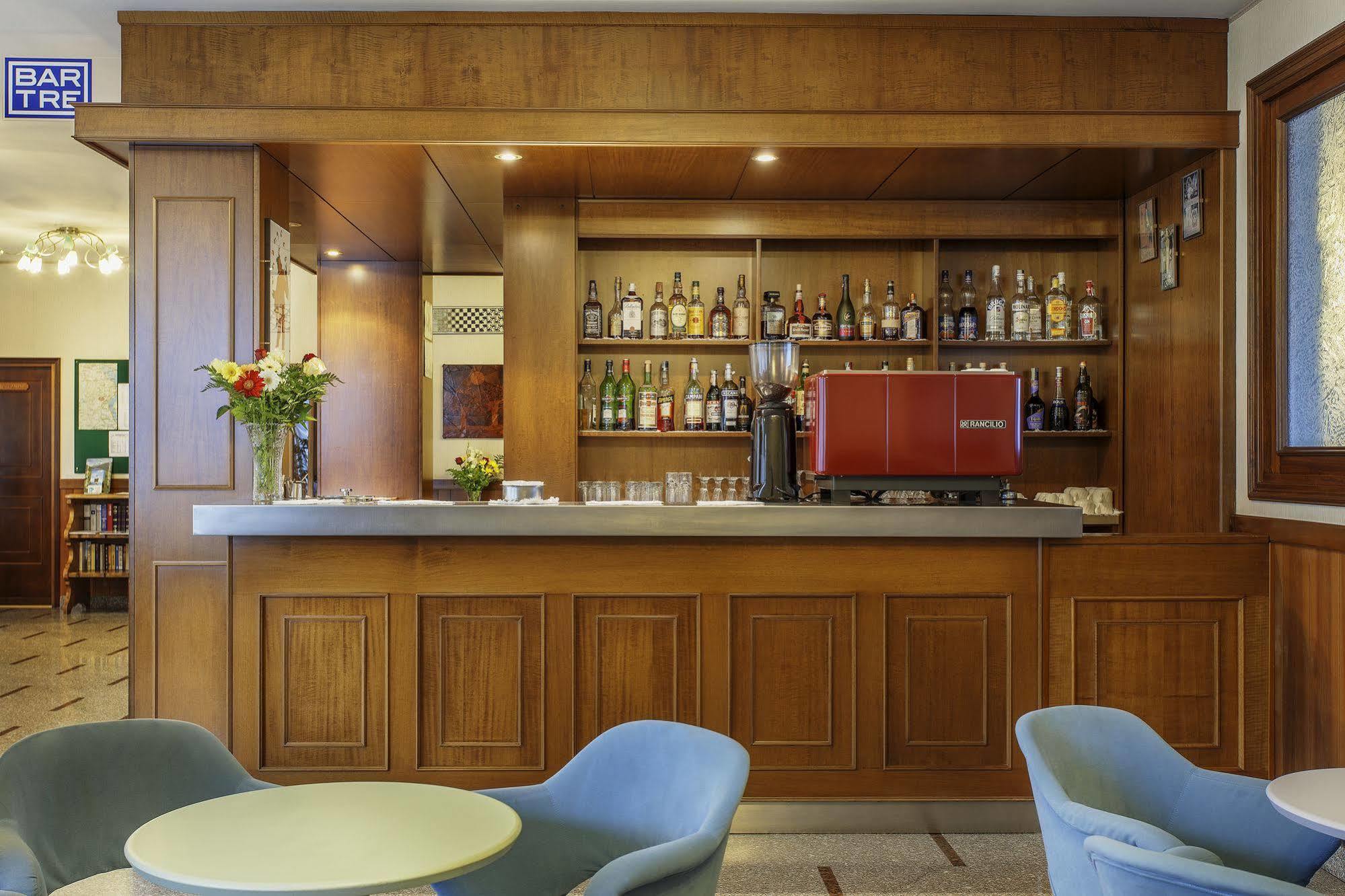 Tre Laghi Hotel Nebbiuno 外观 照片